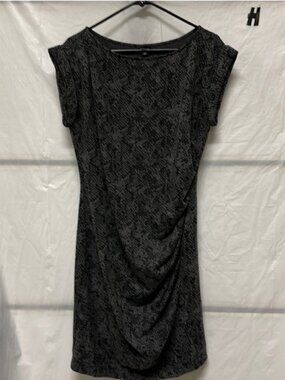 Elegant Black Patterned Dress